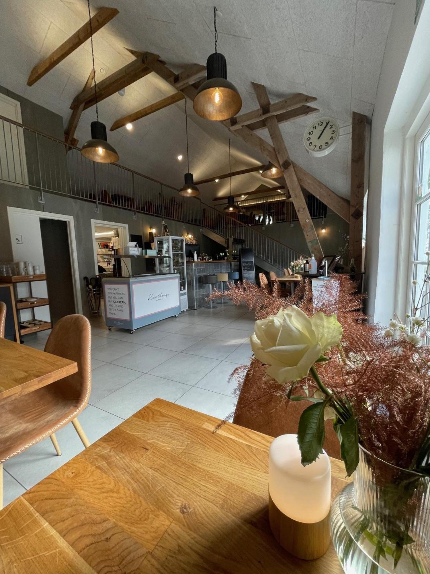 B & B Godstrup - Cafe Og Restaurant Den Gamle Stald Herning Luaran gambar